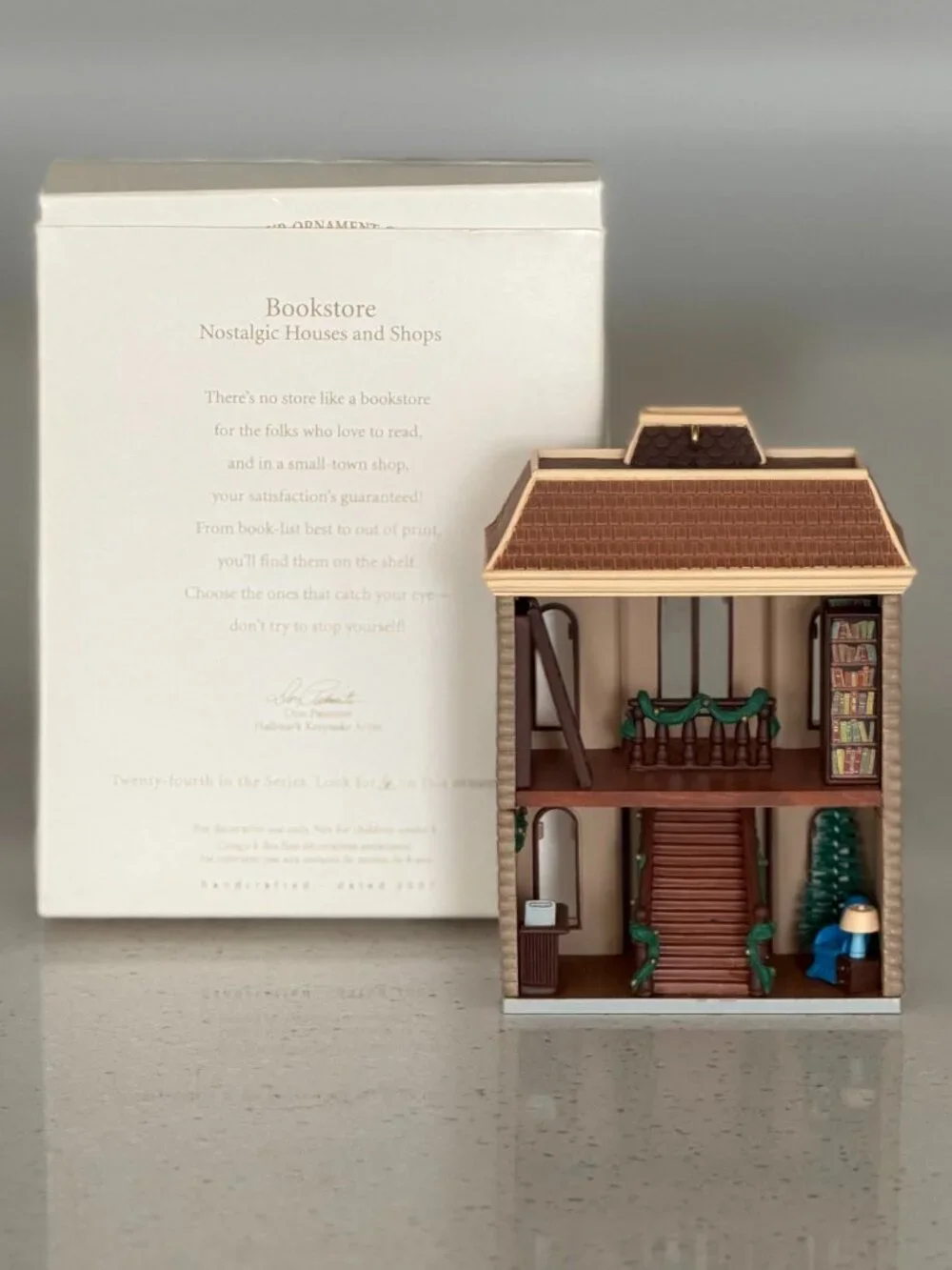 Hallmark Ornament Nostalgic Houses and Shops Bookstore #24